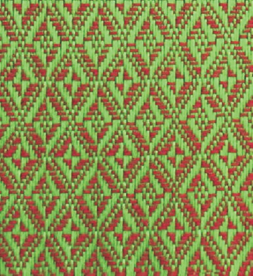 红绿菱形格织物
